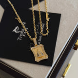 Colar Plaquinha N. Sra. Aparecida Detalhado Cravejado P - Corrente e Pulseira Cadeado 2mm Banhado A Ouro 18k