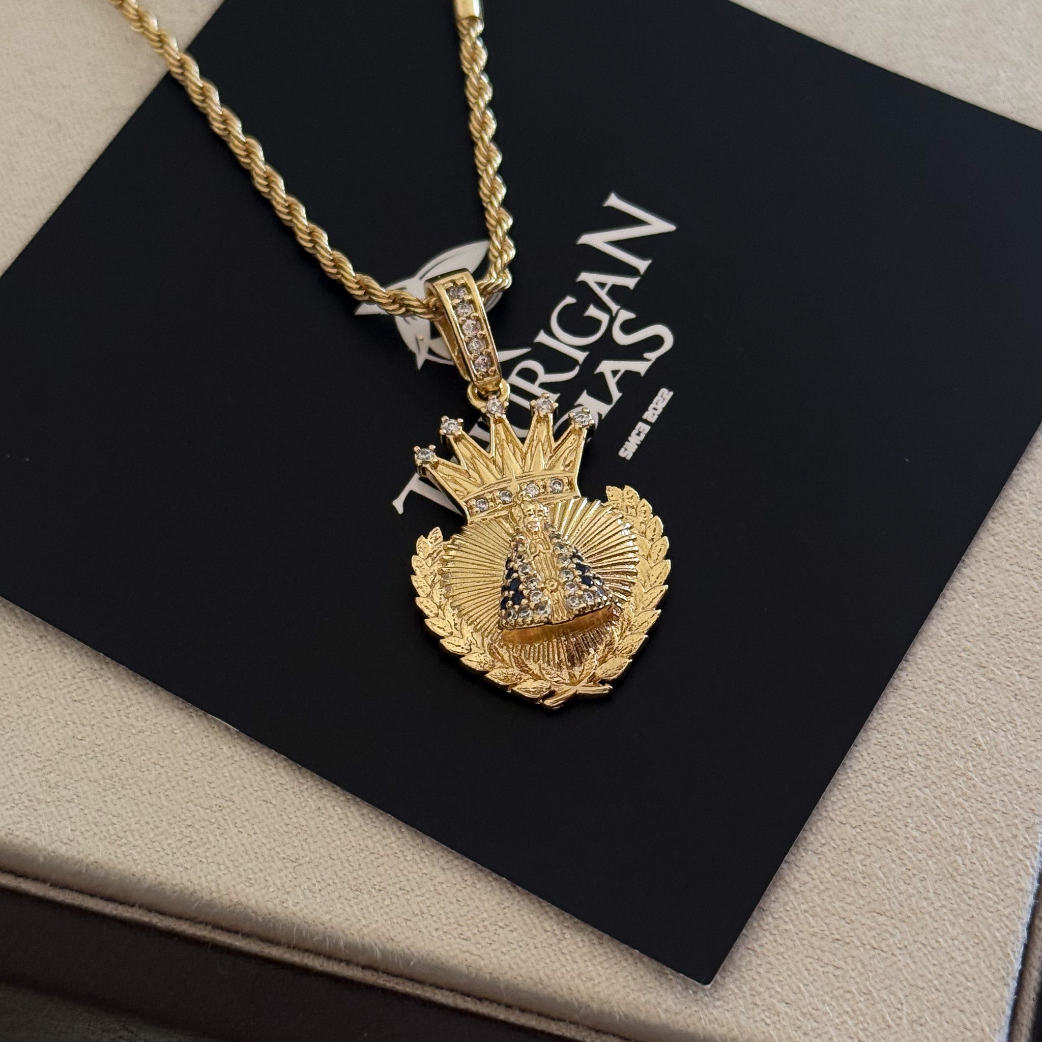 Colar Coração N. Sra. Aparecida Cravejado P - Corrente e Pulseira Baiana Banhado A Ouro 18k