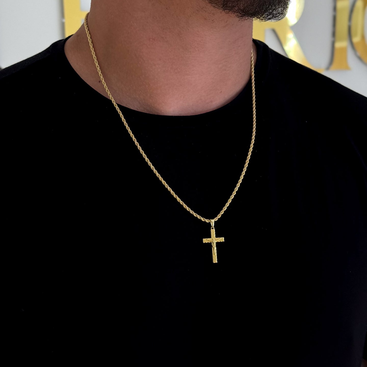 Colar Crucifixo Jesus Na Cruz 3D - Corrente Baiana Banhado A Ouro 18k