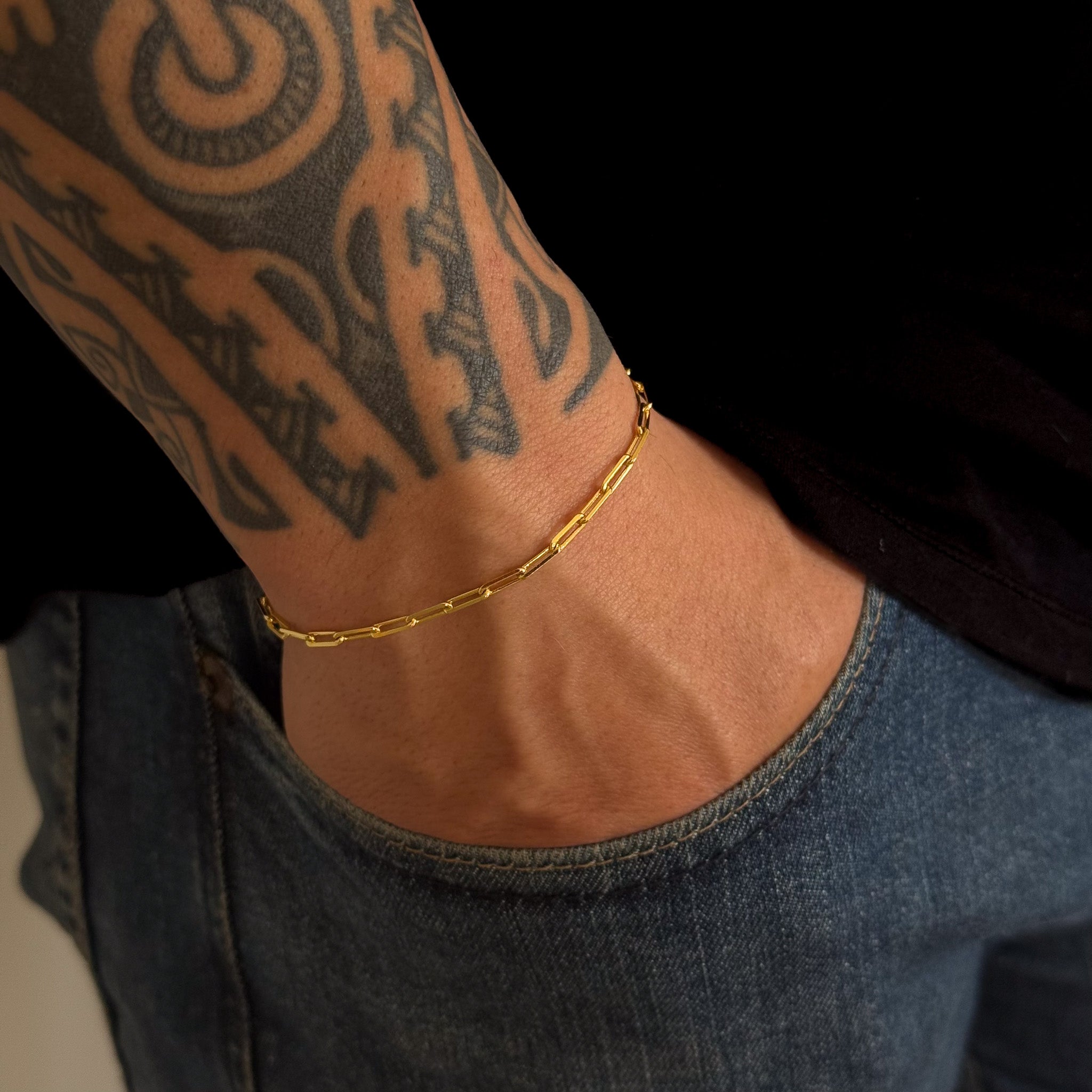 Kit Corrente e Pulseira Cadeado Alongado 2mm Fecho Bomba Banhado A Ouro 18k