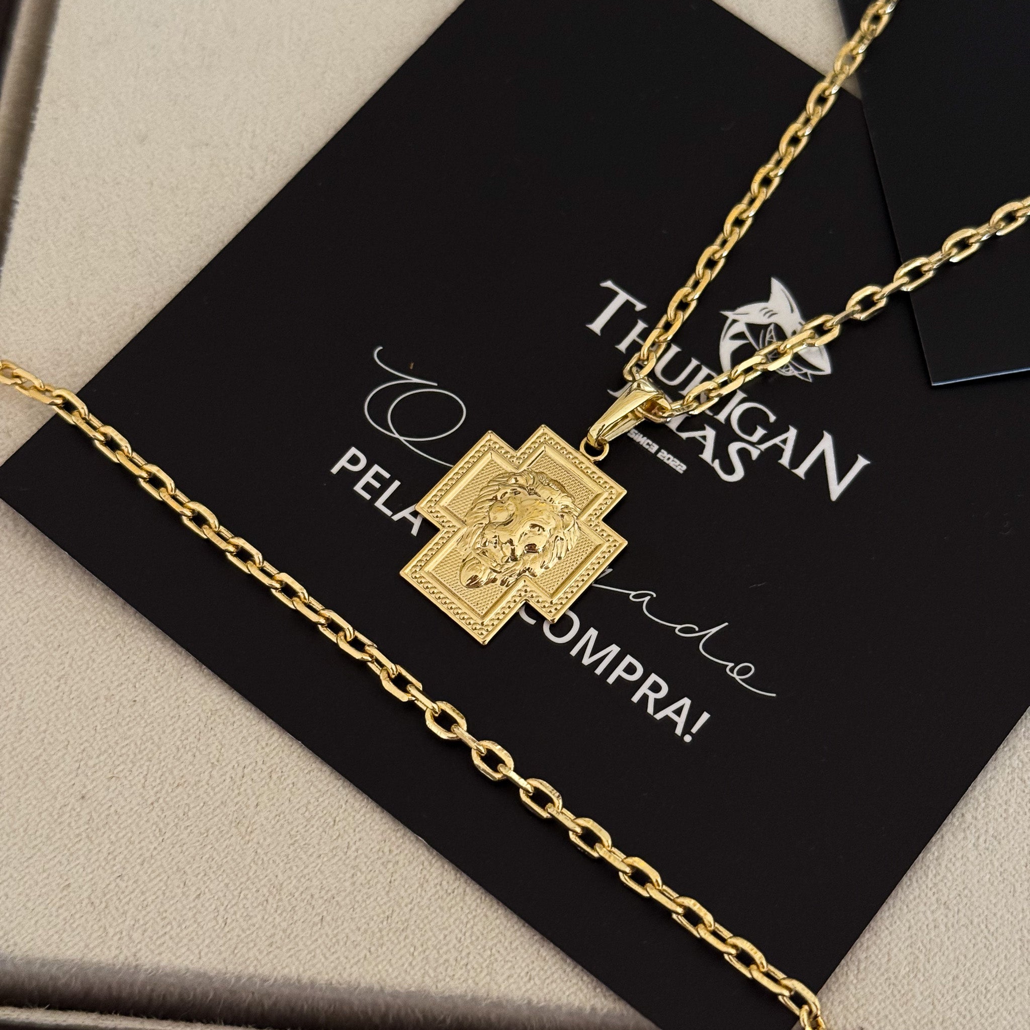 Colar Crucifixo Leão Judá - Corrente e Pulseira Cadeado 2mm Banhado A Ouro 18k