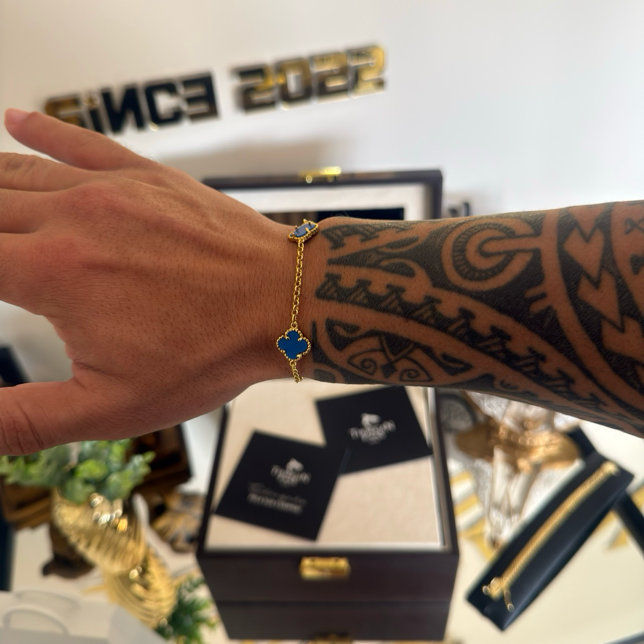 Pulseira Elo Português 2mm Trevo Topázio Banhado A Ouro 18k