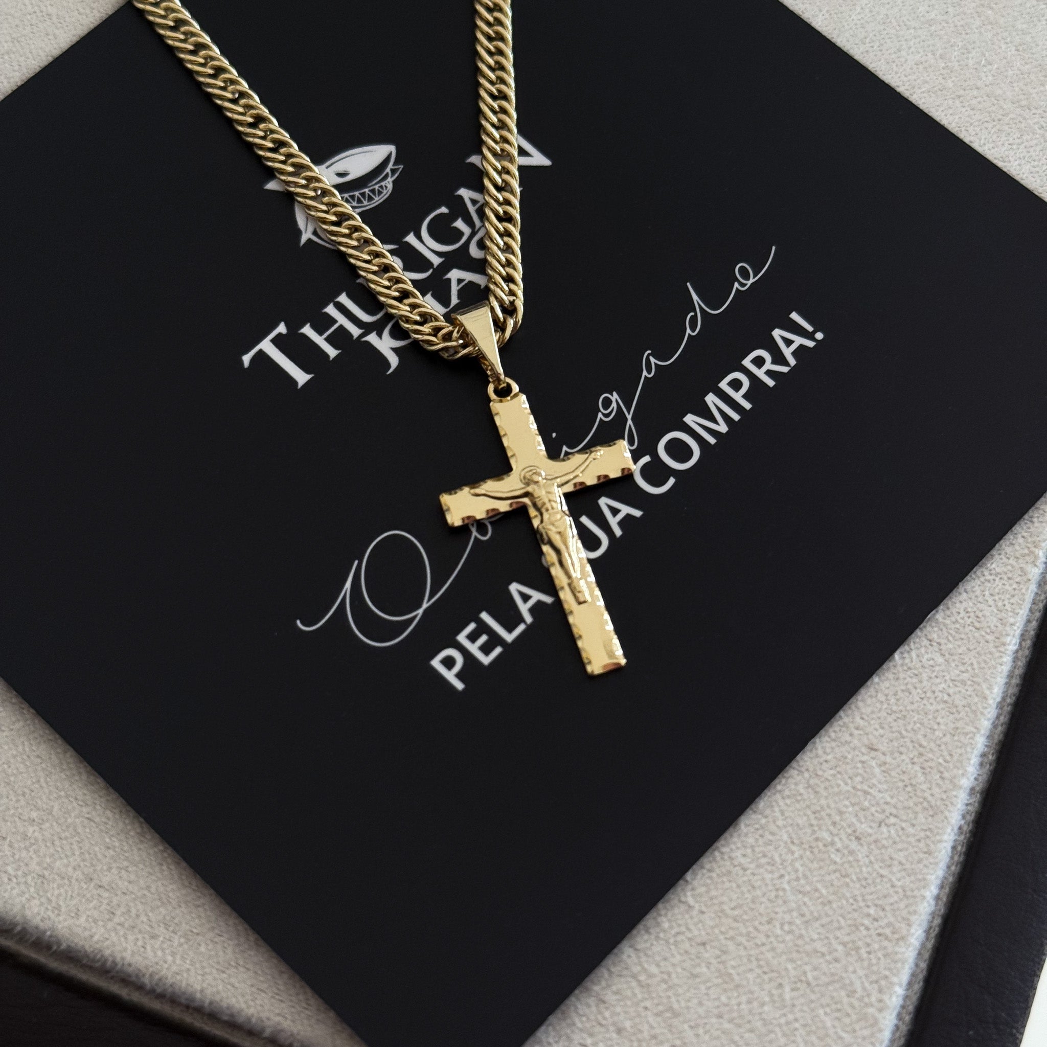 Colar Crucifixo Jesus Na Cruz 3D - Corrente Lacraia Banhado A Ouro 18k