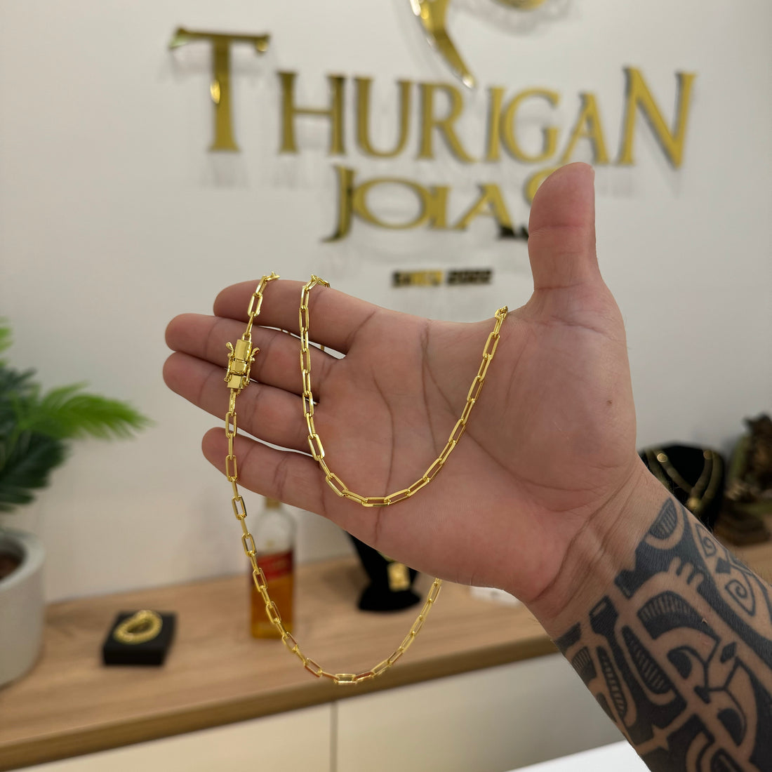 Corrente Cadeado Alongado 4mm 18gr Fecho Duplo Banhado A Ouro 18k