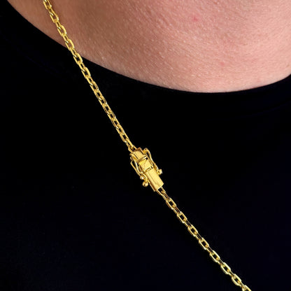 Colar Crucifixo Com Jesus Vazado - Corrente e Pulseira Cadeado Banhado A Ouro 18k