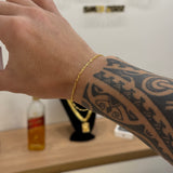Pulseira Cadeado Alongado 1,5mm 2gr Fecho Lagosta Banhado A Ouro 18k