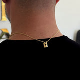 Escapulário Cadeado 1,5mm Cruz Vazada 5gr 70cm Banhado A Ouro 18k