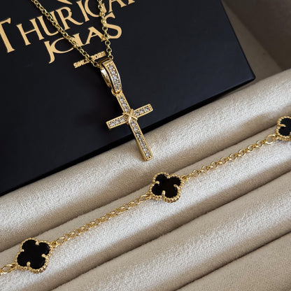 Colar Crucifixo Amarrado - Corrente Elo Português e Pulseira Elo Português Trevo Ônix Banhado A Ouro 18k