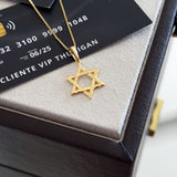 Pingente Estrela De Davi Vazado 1,5x1,5cm Banhado A Ouro 18k
